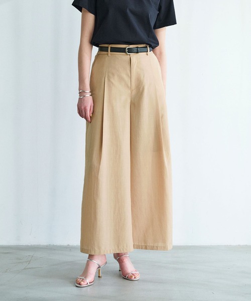 N.O.R.C(ノーク)の「ブライトローン撥水フレアパンツ【AIRY MOTION】(スラックス・レディース・ベージュ/ネイビー・S/M)」の13枚目の写真