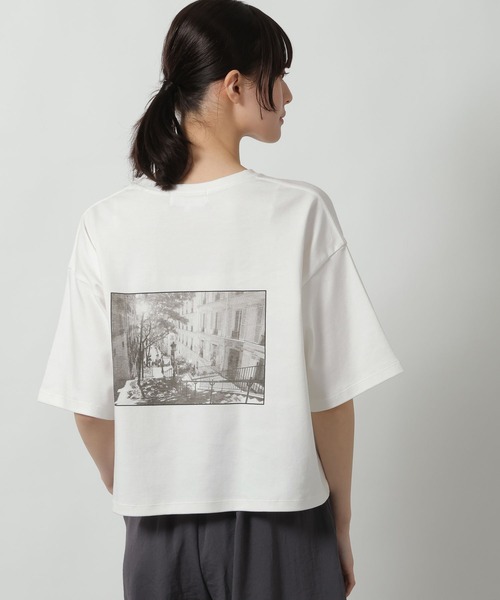 LAKOLE(ラコレ)の「アソートフォトプリントT / 660025(Tシャツ/カットソー・レディース・ホワイト/ブラウン/オフホワイト/チャコール・FREE)」の10枚目の写真