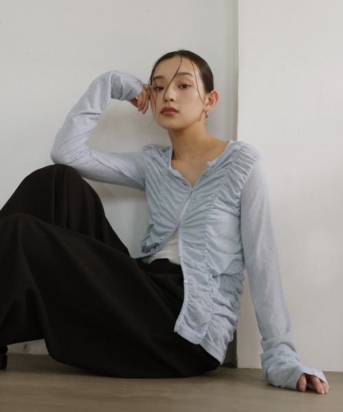hellam(へラム)の「フロントギャザートップス(Tシャツ/カットソー・レディース・ブラック/ブルー/グレー/ホワイト・FREE)」の4枚目の写真