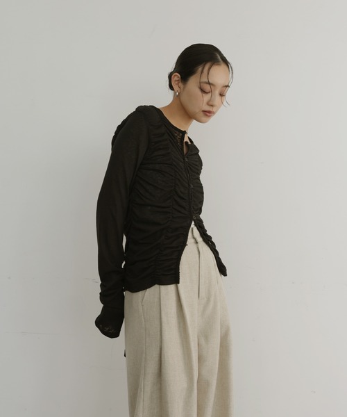 hellam(へラム)の「フロントギャザートップス(Tシャツ/カットソー・レディース・ブラック/ブルー/グレー/ホワイト・FREE)」の6枚目の写真