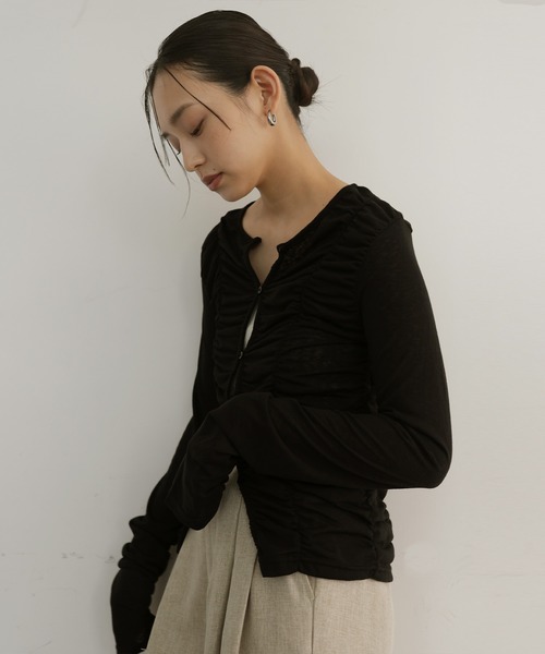 hellam(へラム)の「フロントギャザートップス(Tシャツ/カットソー・レディース・ブラック/ブルー/グレー/ホワイト・FREE)」の11枚目の写真