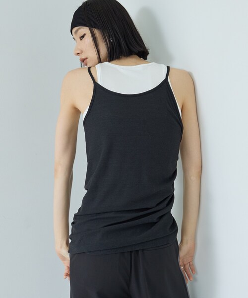 GALLEST(ギャレスト)の「シャーリングレイヤータンク(Tシャツ/カットソー・レディース・ダークグレー/アイボリー/ブラック・38)」の8枚目の写真