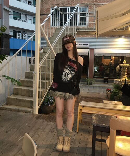 MAISON MINED(メゾンミネド)の「STICKY LONG SLEEVE BLACK(Tシャツ/カットソー・メンズ・その他・SMALL/MEDIUM)」の17枚目の写真