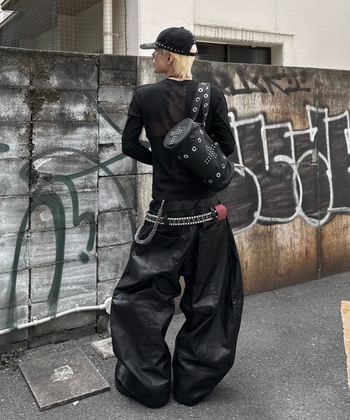 RICH(リッチ)の「【RICH】Riveted Cross Slim Longsleeve / 【リッチ】シースルークロス長袖Tシャツ(Tシャツ/カットソー・メンズ・ブラック・02/01)」の19枚目の写真