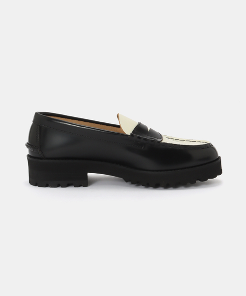 The Kenford Fineshoes(ケンフォードファインシューズ)の「The Kenford Fineshoes TANK SOLE LOAFERS / BLACK WHITE(ローファー・レディース・ホワイト・24.5cm/23cm)」の4枚目の写真