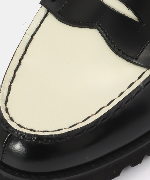 The Kenford Fineshoes(ケンフォードファインシューズ)の「The Kenford Fineshoes TANK SOLE LOAFERS / BLACK WHITE(ローファー・レディース・ホワイト・24.5cm/23cm)」の8枚目の写真