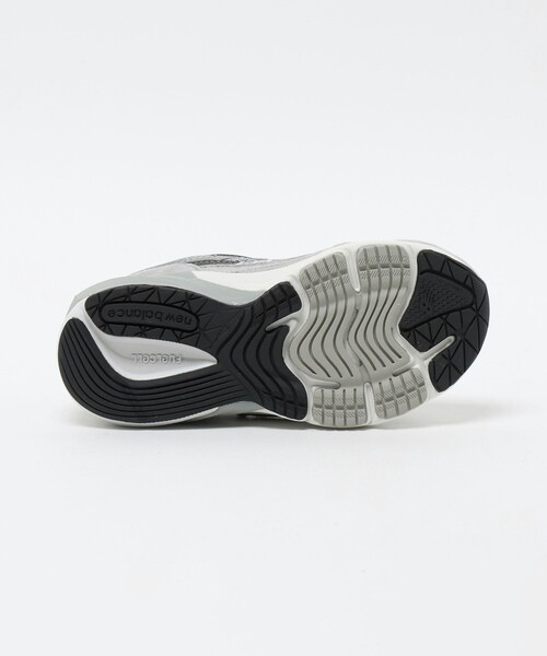 green label relaxing（グリーンレーベルリラクシング）の「【WEB限定】＜New Balance＞PV990 スニーカー / キッズ 17cmー21cm（スニーカー・キッズ・ブラック/グレー系・17cm/19cm/21cm/20cm/18cm）」の7枚目の写真