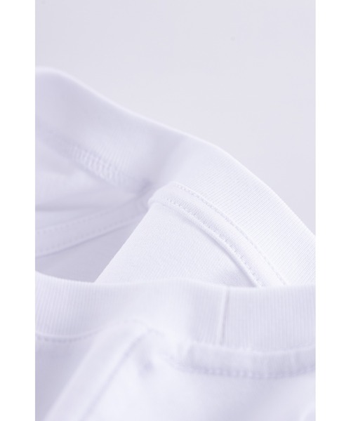 SUPPLIER(サプライヤー)の「Tシャツ|Cross Tee White & Blue (Slim Silhouette)|SUPPLIER(Tシャツ/カットソー・メンズ・ホワイト・SMALL/MEDIUM/LARGE/X-LARGE/XX-LARGE)」の8枚目の写真