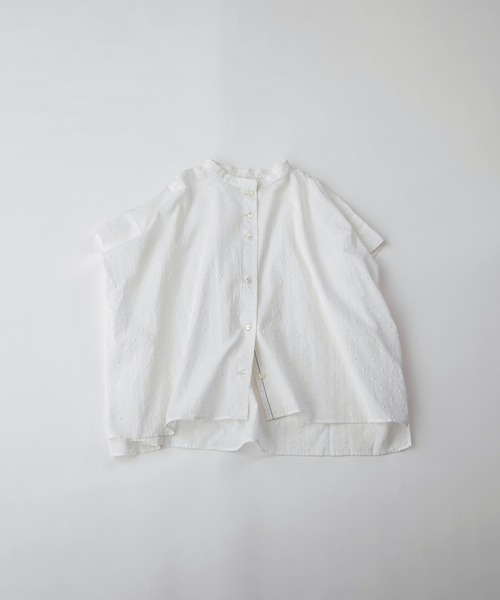 nop de nod(ノップドゥノッド)の「Cielタックショルダースタンドカラーシャツ(シャツ/ブラウス・レディース・ダークグリーン/オフホワイト/ダークブラウン/ネイビー/スモークピンク・3)」の20枚目の写真