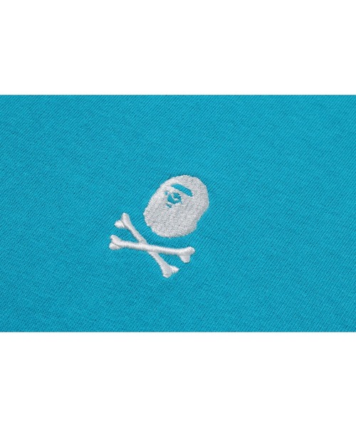 A BATHING APE(アベイシングエイプ)の「COLOR APE CROSSBONE ONE POINT TEE(Tシャツ/カットソー・メンズ・ブラック/ブルー/ピンク/ホワイト・LARGE/MEDIUM/X-LARGE/SMALL/XX-LARGE)」の7枚目の写真