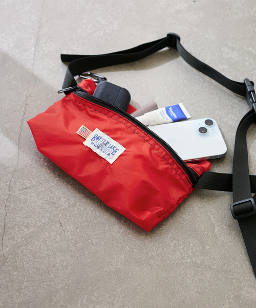 FRAMeWORK（フレームワーク）の「≪追加≫BATTLE LAKE 別注RIP STOP NYLON ウエストBAG（ショルダーバッグ・レディース・レッド/ライトグレー/ブルー系その他・FREE）」の8枚目の写真