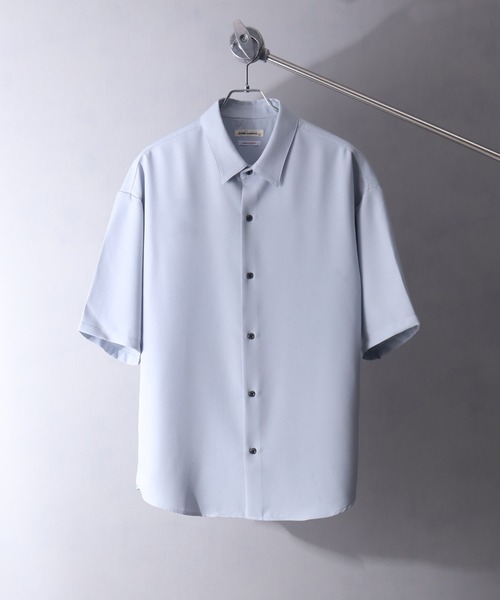 Art re A select（アトリエセレクト）の「【MADE IN JAPAN】-Reflax-ファブリック ハーフスリーブ レギュラーシャツ/接触冷感 UVカット 吸汗 抗ピリング（シャツ/ブラウス・メンズ・バーガンディー/マスタード/ブラック/ブルー/ホワイト/サックスブルー/ライトピンク/ネイビー・M/S/L）」の5枚目の写真