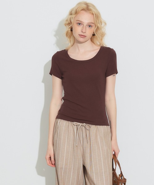 coca(coca)(コカ)の「とろみUネックリブTシャツ(Tシャツ/カットソー・レディース・ブラウン/グレー/ブラック/チャコール・L/M/S)」の18枚目の写真