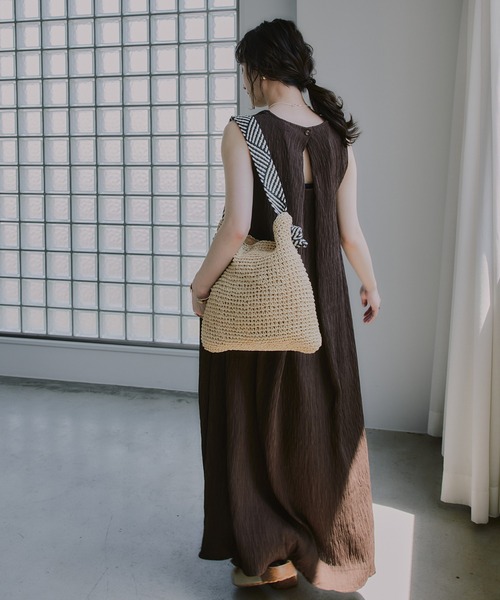 210nouve(トゥージュヌーブ)の「バックデザイン ジャガード ヨウリュウ ワンピース(ワンピース・レディース・アイボリー/ブラック/ブラウン・FREE)」の17枚目の写真