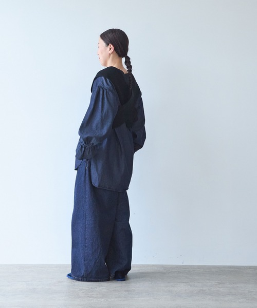 yuni(ユニ )の「Cotton back cross Knit-Vest(ベスト・レディース・ホワイト/ブラック・FREE)」の4枚目の写真