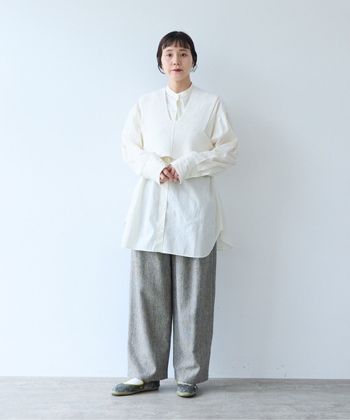 yuni(ユニ )の「Cotton back cross Knit-Vest(ベスト・レディース・ホワイト/ブラック・FREE)」の15枚目の写真