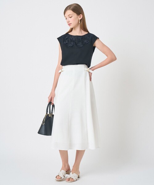 ANAYI(アナイ)の「ポンチ刺繍 プルオーバー(Tシャツ/カットソー・レディース・ブラック/ホワイト・38/36)」の16枚目の写真