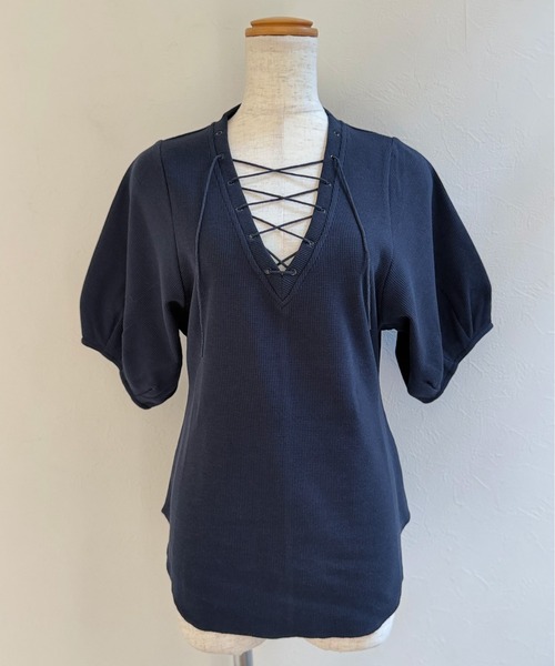 CLEIO（クレイオ）の「【CLEIO】レースアップワッフルボーダー半袖トップス LACE-UP WAFFLE BORDER SHORT SLEEVE TOPS（Tシャツ/カットソー・レディース・グレー/アイボリー/ネイビー・FREE）」の8枚目の写真