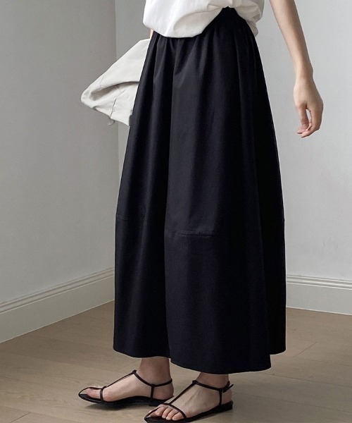 Flugge(フラッジー)の「きれいめフレアロングスカート(スカート・レディース・ホワイト/ブラック・LARGE/MEDIUM)」の11枚目の写真
