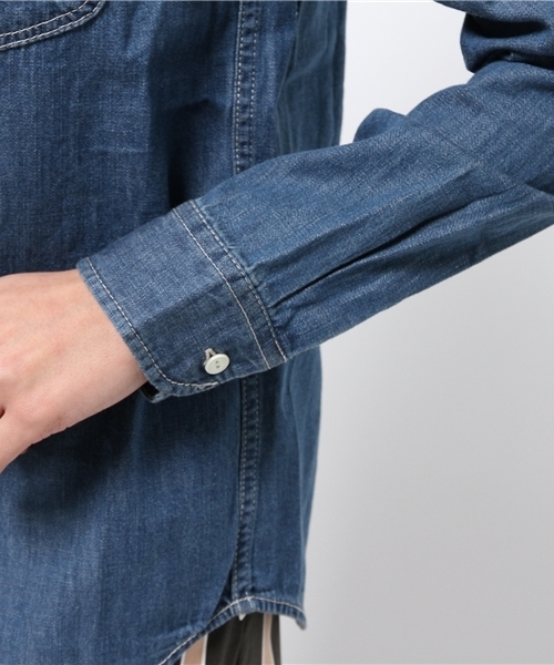 earth music&ecology（アースミュージックアンドエコロジー）の「【2016Spring】Ｌｅｅデニムシャツ（シャツ/ブラウス・レディース・インディゴブルー/ライトインディゴブルー・MEDIUM/SMALL）」の7枚目の写真