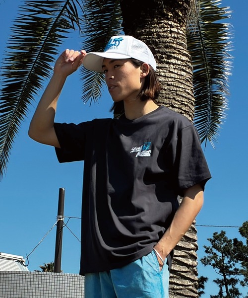 LOCALMOTION HAWAII(ローカルモーション ハワイ)の「サーフステッチ&ロゴプリントTシャツ(Tシャツ/カットソー・メンズ・ホワイト/チャコールグレー・LARGE/X-LARGE/MEDIUM/SMALL)」の1枚目の写真