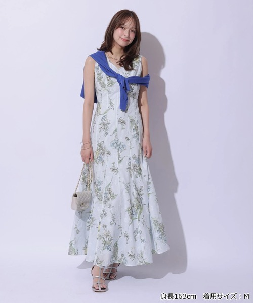 Mystrada(マイストラーダ)の「Vネックシアーカーデ(ニット/セーター・レディース・ブルー/ブラック/ホワイト/ピンクベージュ・38)」の13枚目の写真