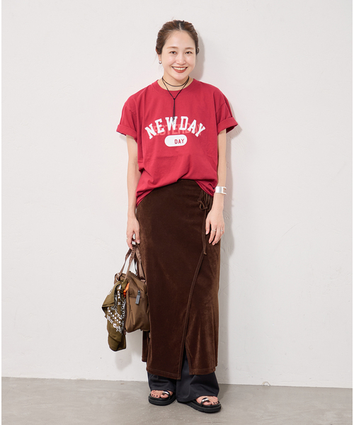 JOURNAL STANDARD（ジャーナルスタンダード）の「JS  FES PREPPY  Tシャツ（Tシャツ/カットソー・レディース・ホワイト/ボルドー/レッド・FREE）」の10枚目の写真