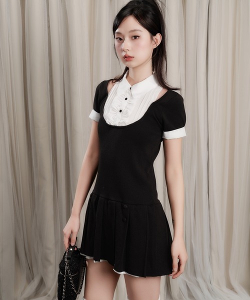 andwang(アンドワン)の「Grace Pleated Docking Mini Dress(ワンピース・レディース・グレー/ブラック/ベージュ・FREE)」の21枚目の写真