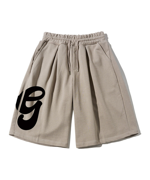 ELIMENO(エリメノ)の「ELジエルツーピンタックヘビーバミューダパンツ4カラー(その他パンツ・メンズ・ブラック/ベージュ/グレー/チャコール・1/2/3)」の4枚目の写真