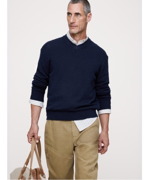 Banana Republic(バナナリパブリック)の「コットン カシミヤ Vネックセーター(ニット/セーター・メンズ・チャコールグレー/ネイビー/ベージュ・XL/L/M/S)」の3枚目の写真
