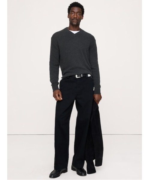 Banana Republic(バナナリパブリック)の「コットン カシミヤ Vネックセーター(ニット/セーター・メンズ・チャコールグレー/ネイビー/ベージュ・XL/L/M/S)」の1枚目の写真