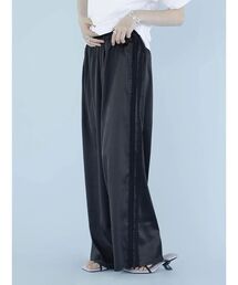 LACE LINE SATIN WIDE PANTS