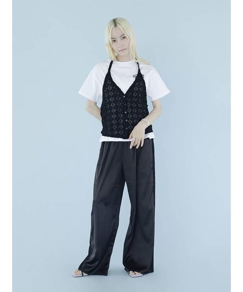 :ETHROF(イーサオブ)の「LACE LINE SATIN WIDE PANTS(その他パンツ・レディース・ブラック・MEDIUM)」の8枚目の写真