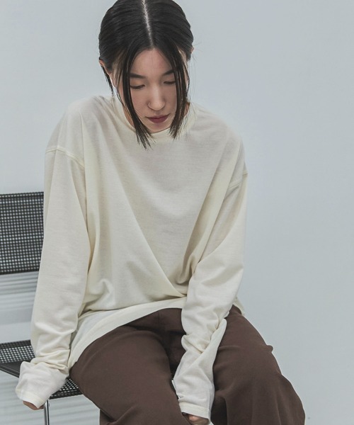 feepur(フェピュール)の「セミシアーオーバーロンTee(Tシャツ/カットソー・レディース・チャコールグレー/アイボリー/グレー・MEDIUM)」の2枚目の写真