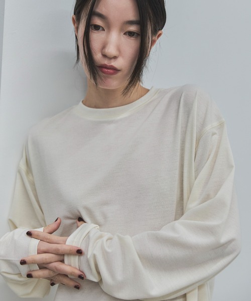feepur(フェピュール)の「セミシアーオーバーロンTee(Tシャツ/カットソー・レディース・チャコールグレー/アイボリー/グレー・MEDIUM)」の5枚目の写真