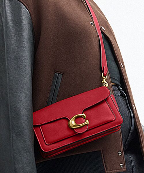 COACH(コーチ)の「タビー ショルダー バッグ 26(ショルダーバッグ・レディース・レッド系その他・ONE)」の1枚目の写真