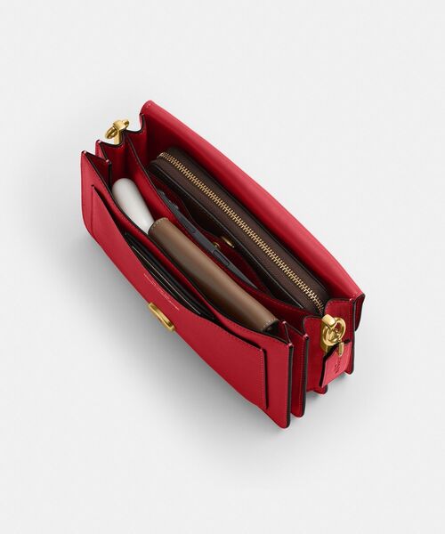 COACH(コーチ)の「タビー ショルダー バッグ 26(ショルダーバッグ・レディース・レッド系その他・ONE)」の8枚目の写真