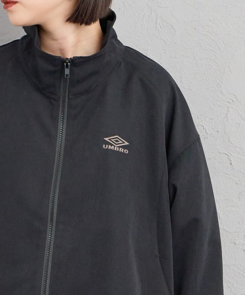 UMBRO（アンブロ）の「【WEB先行予約】[UMBRO/アンブロ] 別注 トラックジャケット（その他アウター・レディース・ブラック/ブラウン・M/XL/L/S）」の16枚目の写真