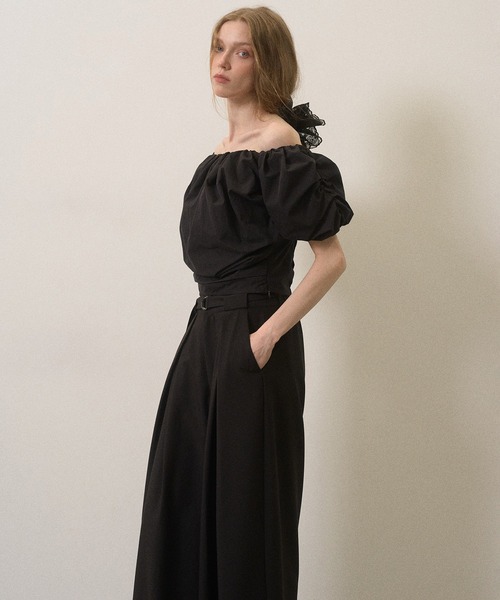 MIELI INVARIANT(ミエリインヴァリアント)の「Cloud Opera Blouse(シャツ/ブラウス・レディース・ホワイト/ブラック/グレイッシュベージュ・FREE)」の14枚目の写真