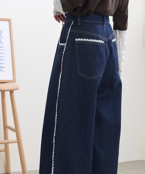 MONO-MART(モノマート)の「サイドピコレースワイドデニムパンツ<マシンウォッシャブル>(デニムパンツ・レディース・インディゴブルー/ブラック/サックスブルー/グレー・S/L/M)」の9枚目の写真