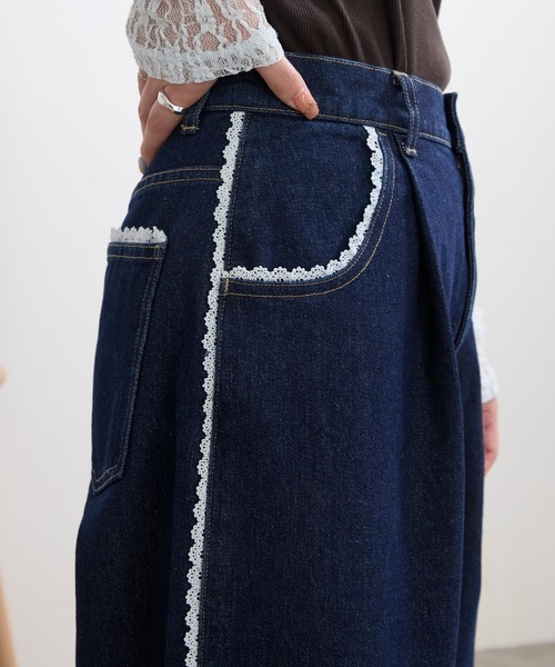 MONO-MART(モノマート)の「サイドピコレースワイドデニムパンツ<マシンウォッシャブル>(デニムパンツ・レディース・インディゴブルー/ブラック/サックスブルー/グレー・S/L/M)」の14枚目の写真