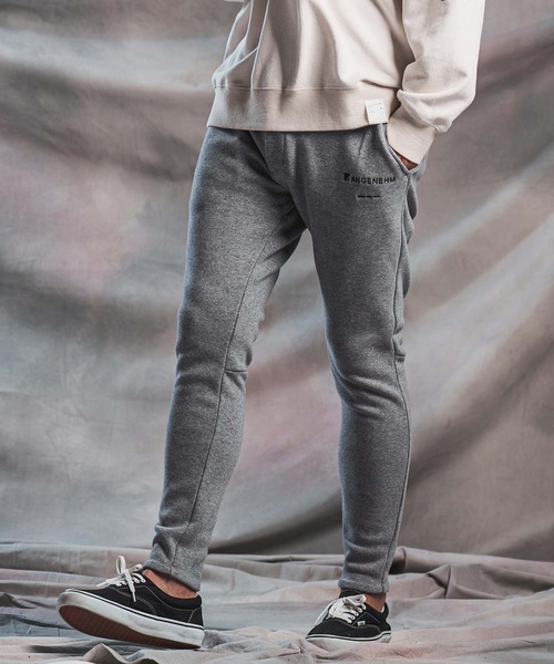 ANGENEHM(アンゲネーム)の「mp15296-Cardboard Knit Slim-Fit Pants タイトフィットパンツ(AG07-022acg)(スウェットパンツ・メンズ・チャコール/ブラック/ミックスグレー・S/M/L)」の2枚目の写真