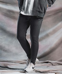 ANGENEHM（アンゲネーム）の「mp15296-Cardboard Knit Slim-Fit Pants タイトフィットパンツ(AG07-022acg)（スウェットパンツ）」