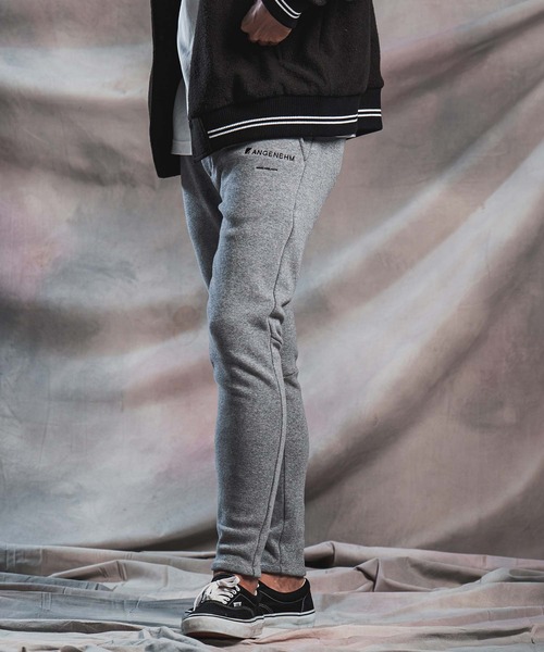 ANGENEHM(アンゲネーム)の「mp15296-Cardboard Knit Slim-Fit Pants タイトフィットパンツ(AG07-022acg)(スウェットパンツ・メンズ・チャコール/ブラック/ミックスグレー・S/M/L)」の8枚目の写真