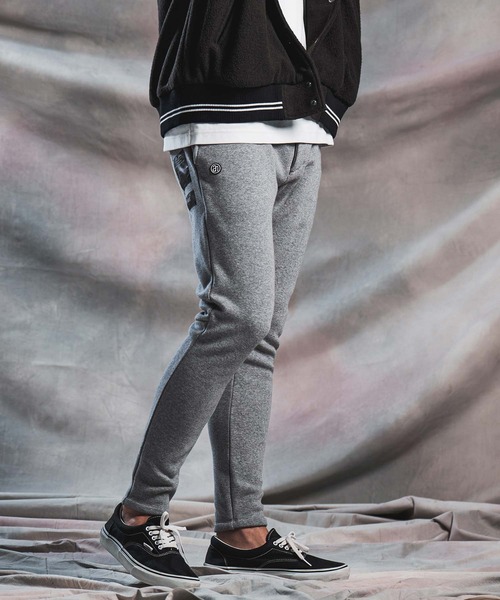 ANGENEHM(アンゲネーム)の「mp15296-Cardboard Knit Slim-Fit Pants タイトフィットパンツ(AG07-022acg)(スウェットパンツ・メンズ・チャコール/ブラック/ミックスグレー・S/M/L)」の9枚目の写真