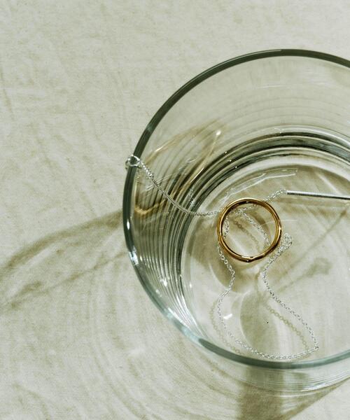SMELLY(スメリー)の「SMELLY so’ textured minimal ring(リング・レディース・ゴールド・11)」の1枚目の写真