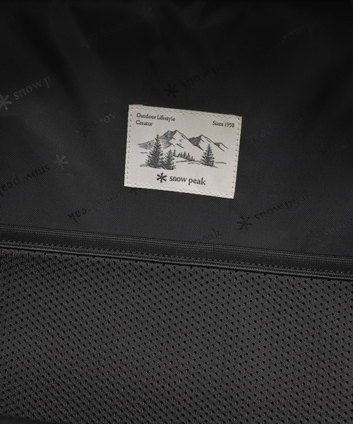 Snow Peak(スノーピーク)の「Snow Peak / Dual Tech Classic Backpack 22L デュアルテック クラシック バックパック 22L 海外限定(バックパック/リュック・メンズ・ブラック・ONE SIZE)」の14枚目の写真