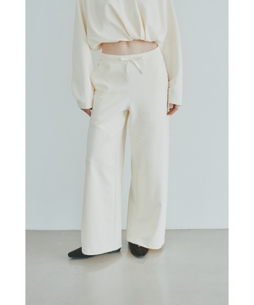 Muel Chic（ミュエルシック）の「Ash sweat pants アッシュスウェットパンツ（その他パンツ・レディース・ブラウン/グレー/ブラック/アイボリー・SMALL/MEDIUM）」の2枚目の写真