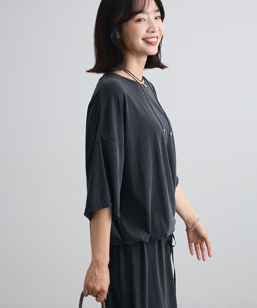Green Parks(グリーンパークス)の「サンドウォッシュ加工とろみカットプルオーバー(Tシャツ/カットソー・レディース・グレー/ブラウン/ブラック・FREE)」の13枚目の写真