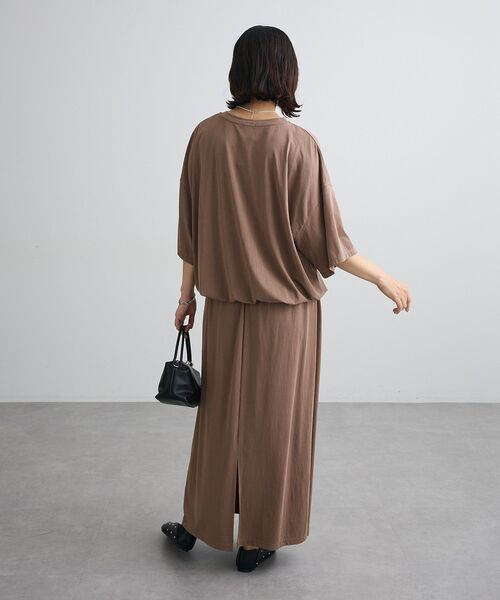 Green Parks(グリーンパークス)の「サンドウォッシュ加工とろみカットプルオーバー(Tシャツ/カットソー・レディース・グレー/ブラウン/ブラック・FREE)」の17枚目の写真